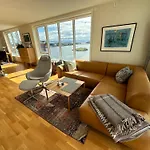 Sea-Front Appartment - Ons 2024